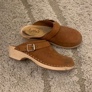Lotta Clogs